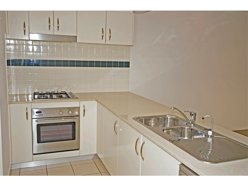 13/3  King Street, Narrabeen NSW 2101