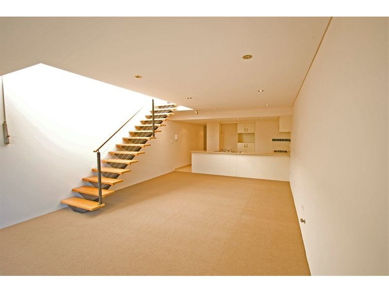 13/3  King Street, Narrabeen NSW 2101