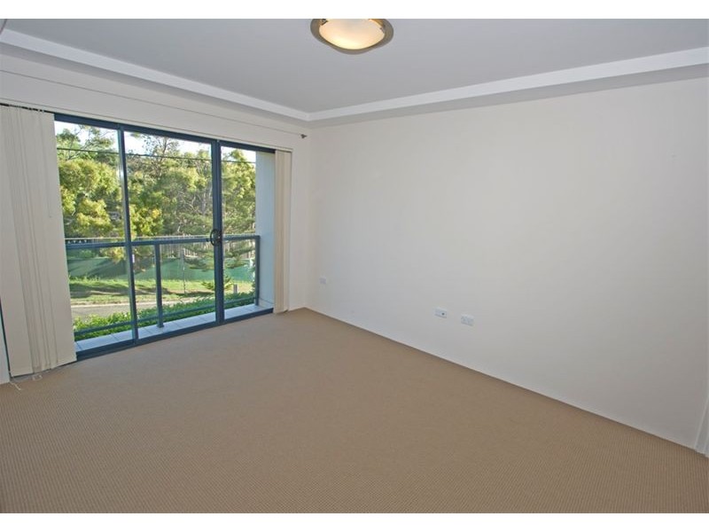 13/3  King Street, Narrabeen NSW 2101