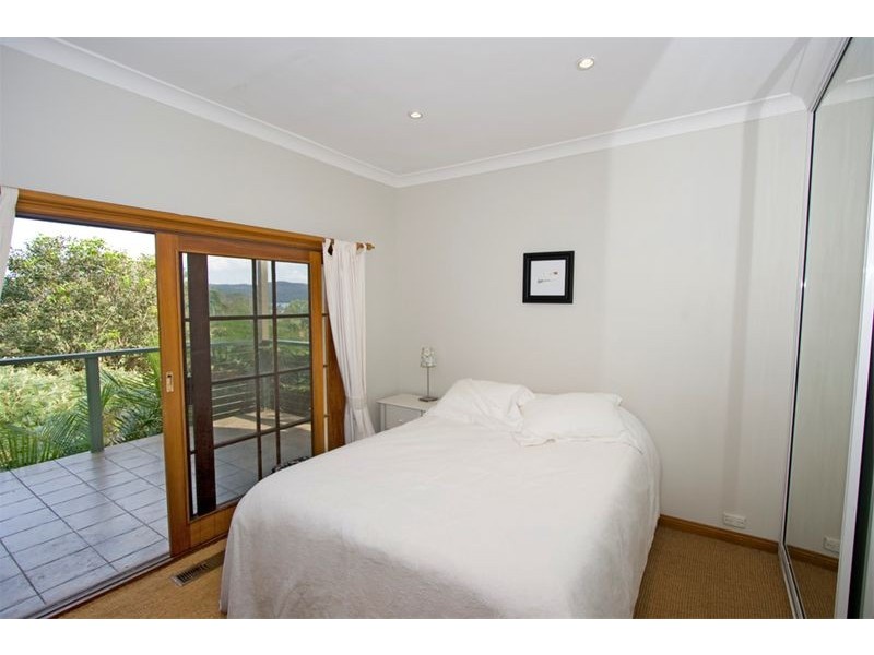 33 Carefree Road, North Narrabeen NSW 2101