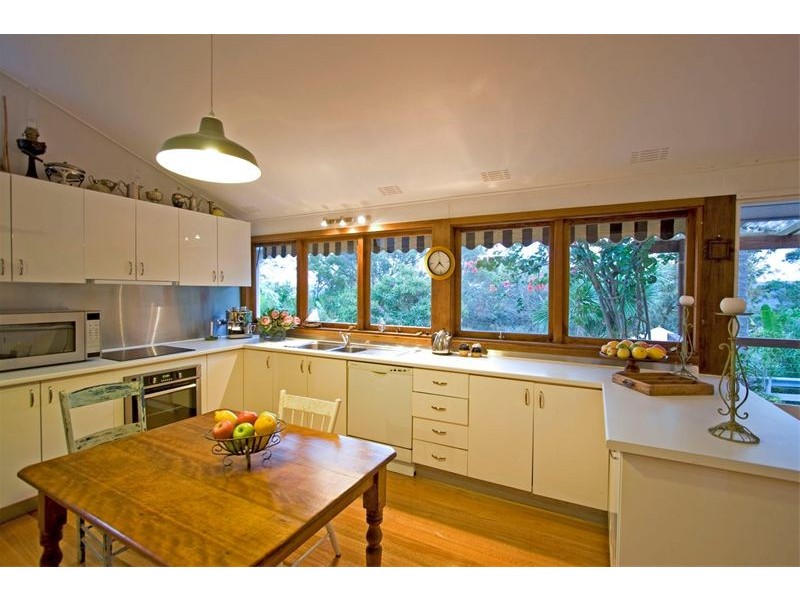 61 Riviera Avenue, Avalon NSW 2107