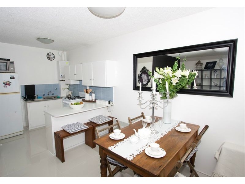 10/16  Darley Street, Mona Vale NSW 2103