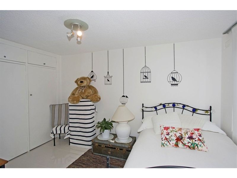 10/16  Darley Street, Mona Vale NSW 2103