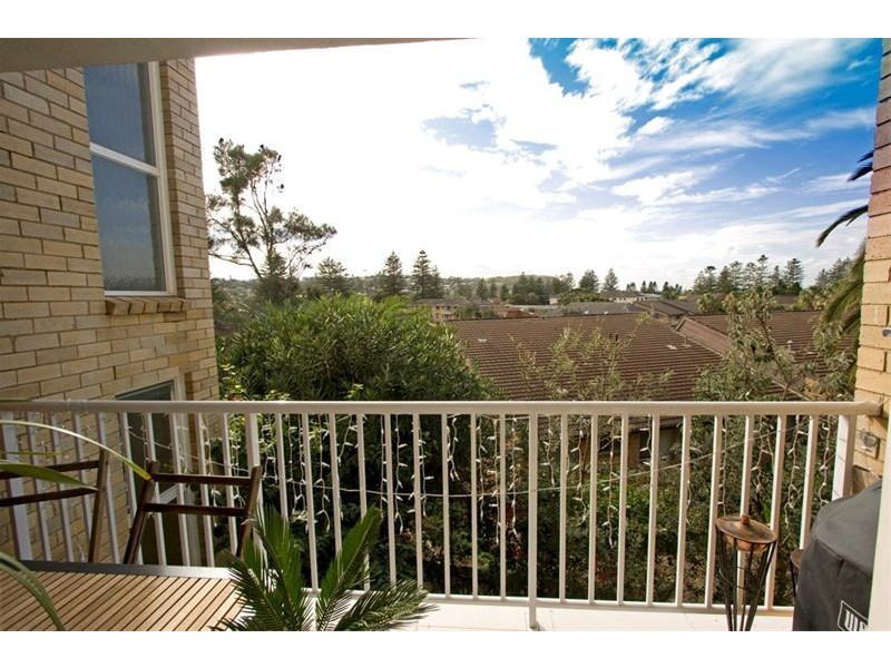 10/16  Darley Street, Mona Vale NSW 2103