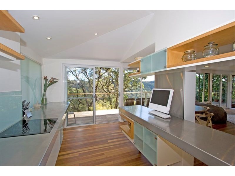 15 Kennedy Place, Bayview NSW 2104