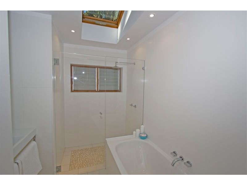 15 Kennedy Place, Bayview NSW 2104