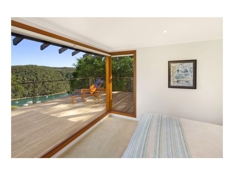 15 Kennedy Place, Bayview NSW 2104