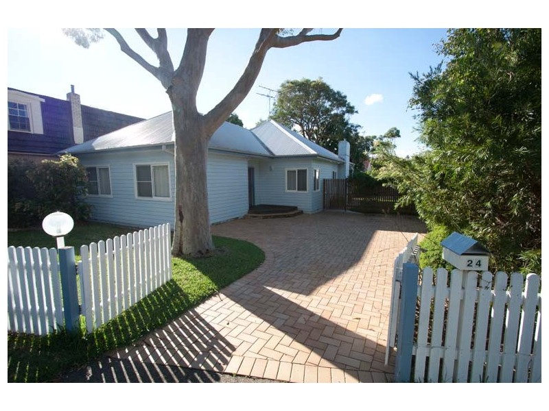 24 Trevor Road, Newport NSW 2106