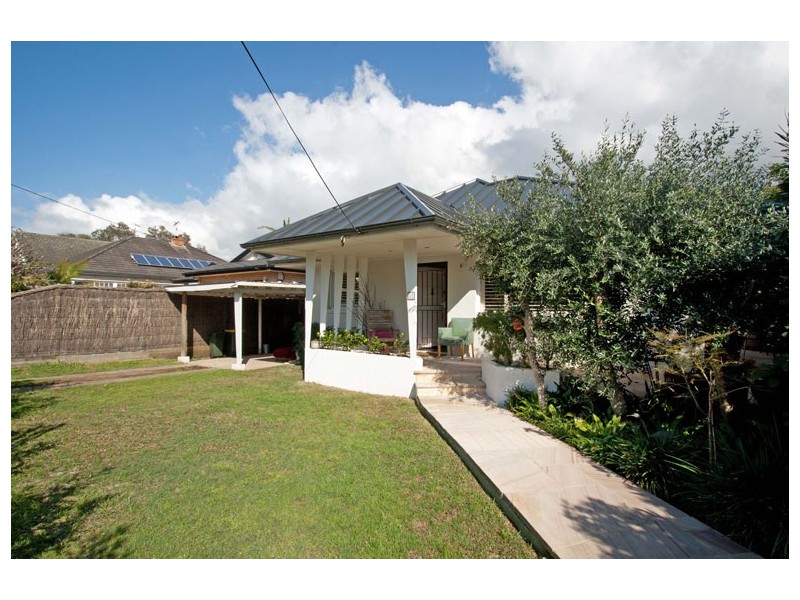 10 Myola Road, Newport NSW 2106