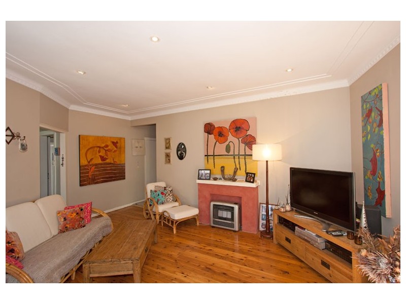 10 Myola Road, Newport NSW 2106