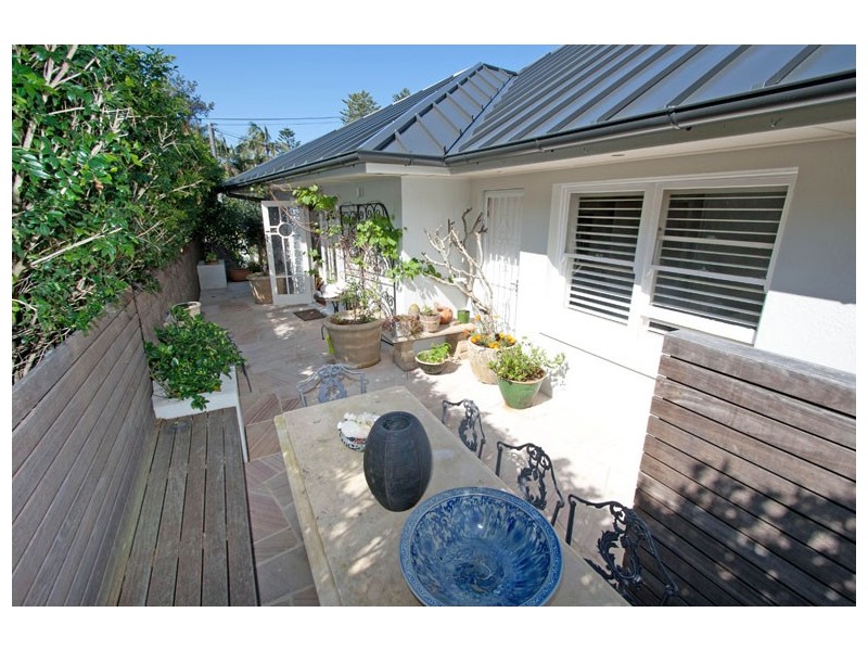 10 Myola Road, Newport NSW 2106