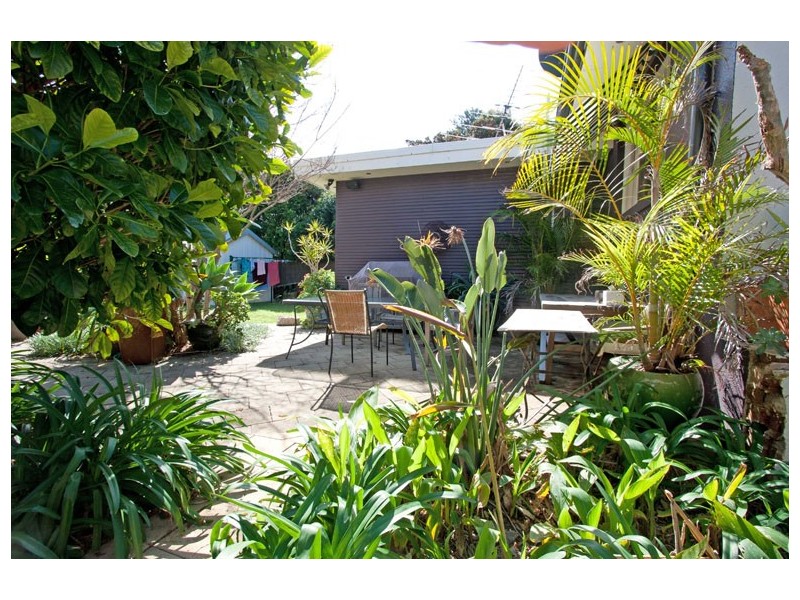 10 Myola Road, Newport NSW 2106