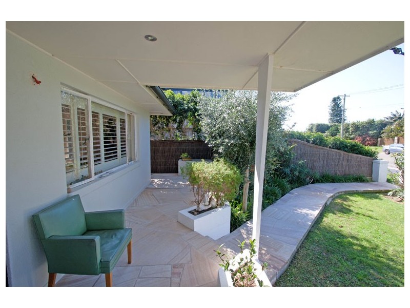 10 Myola Road, Newport NSW 2106