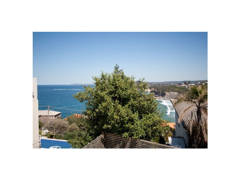 57 The Serpentine, Bilgola NSW 2107