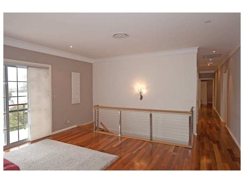 12 Jacquelene Close, Bayview NSW 2104