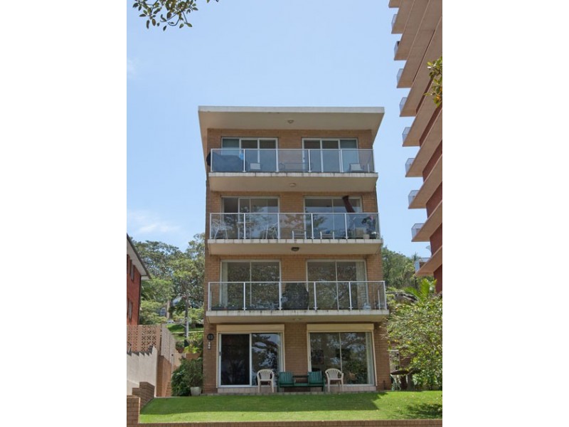 2/83 West Esplanade, Manly NSW 2095