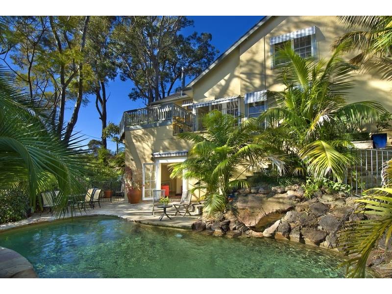 11 Loquat Valley Road, Bayview NSW 2104