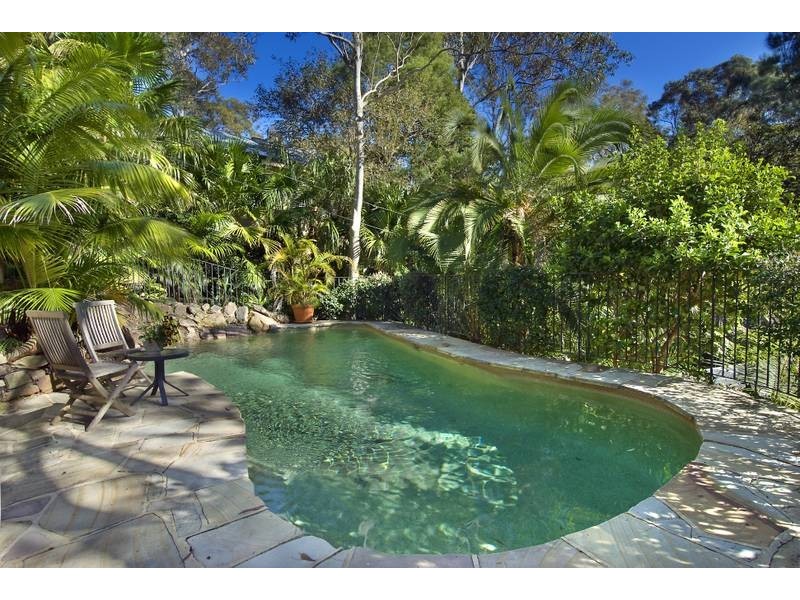 11 Loquat Valley Road, Bayview NSW 2104