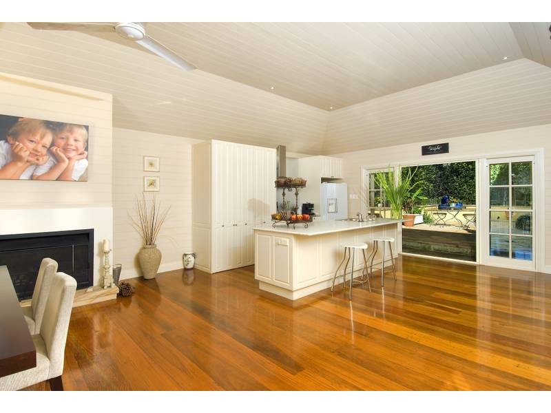 11 Loquat Valley Road, Bayview NSW 2104