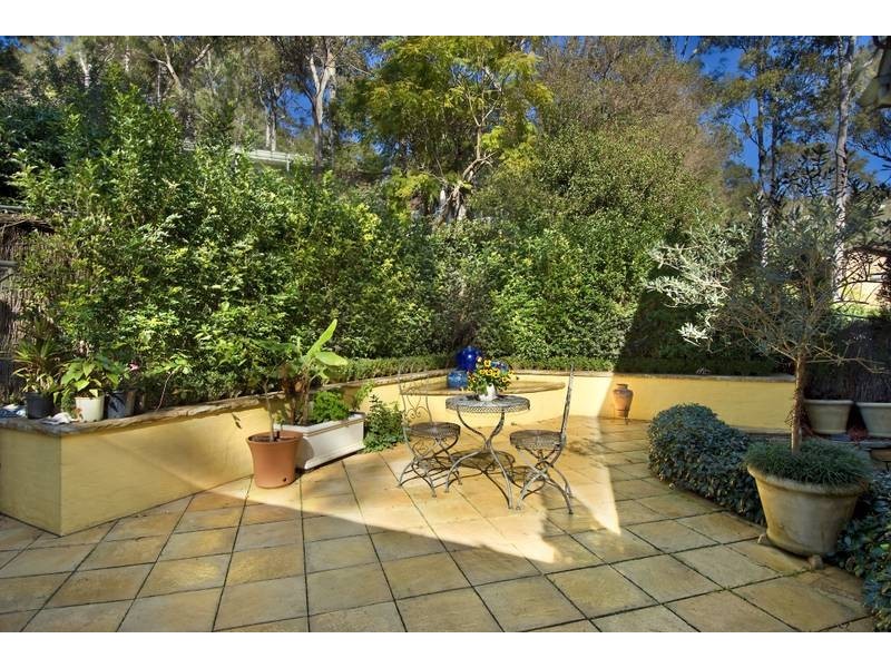 11 Loquat Valley Road, Bayview NSW 2104