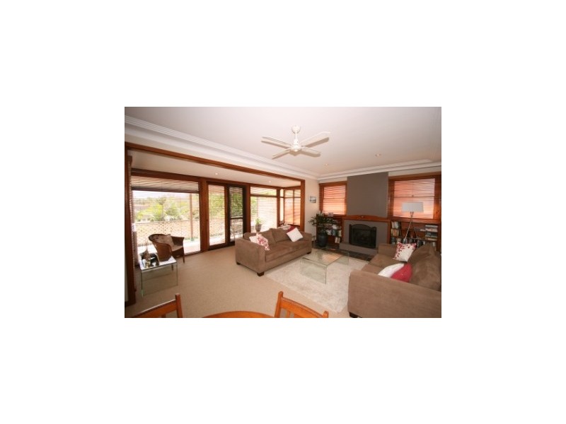 123  Queens Parade East, Newport NSW 2106