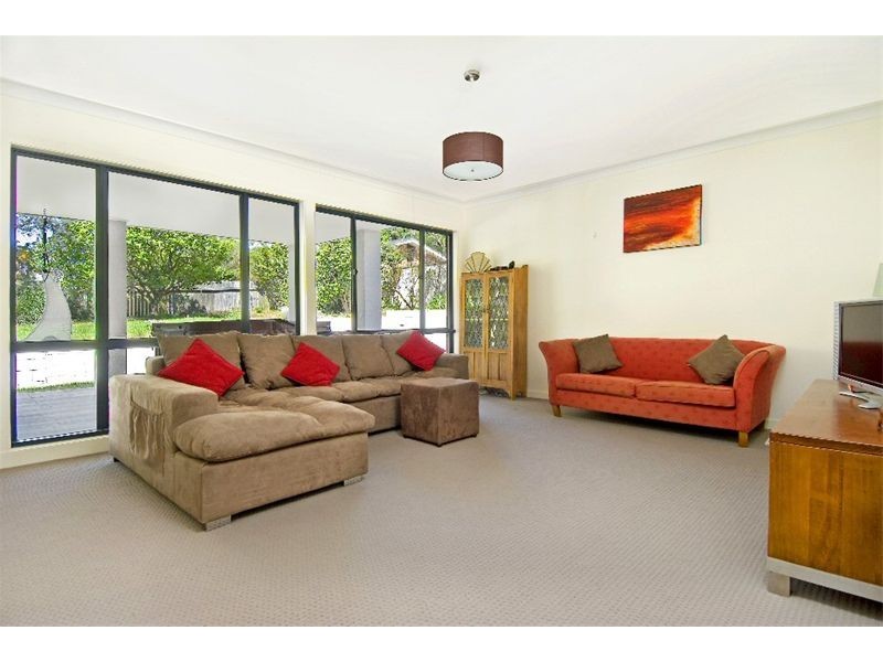 1 Bayview Place, Bayview NSW 2104