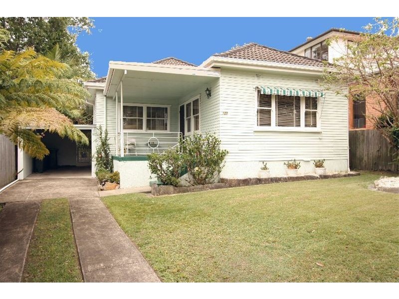 107  Veterans Parade, Collaroy Plateau NSW 2097