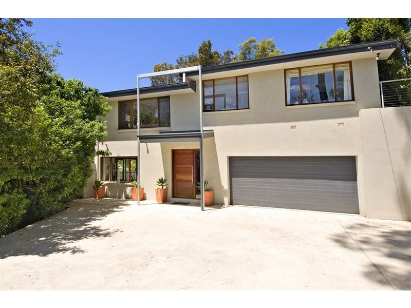 7b Loquat Valley Road, Bayview NSW 2104