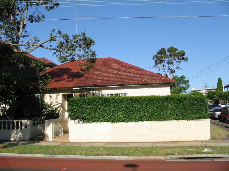 74B Anzac Parade, Kensington NSW 2033