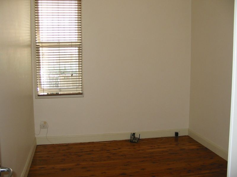 74B Anzac Parade, Kensington NSW 2033