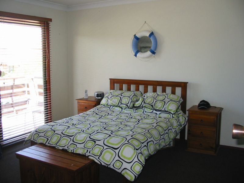 48 Lasseter Avenue, Chifley NSW 2036