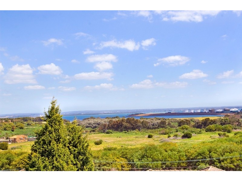 2/48 Lasseter Avenue, Chifley NSW 2036