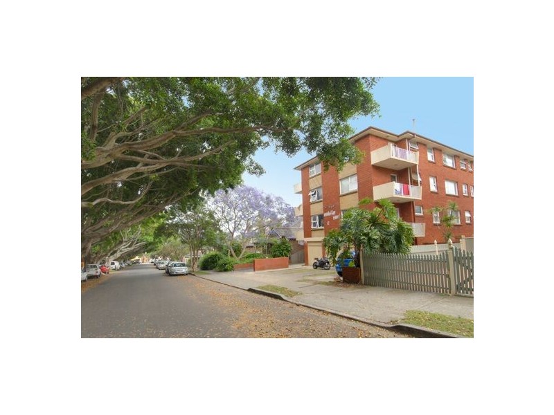 12/12  Porter Street, Bondi Junction NSW 2022