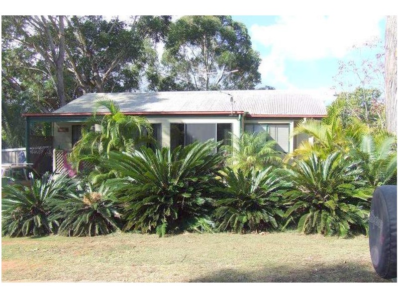 2 Rossi Avenue, Russell Island QLD 4184
