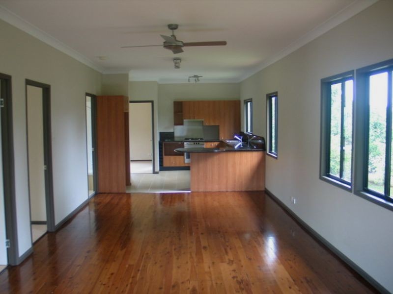 85 High Street, Russell Island QLD 4184