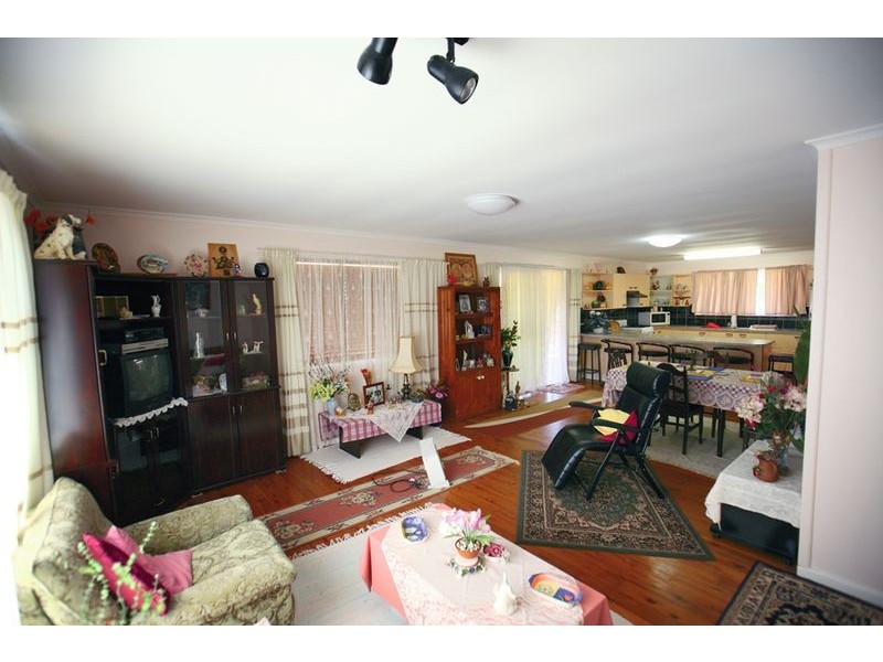 10 Bauhinia Drive, Russell Island QLD 4184