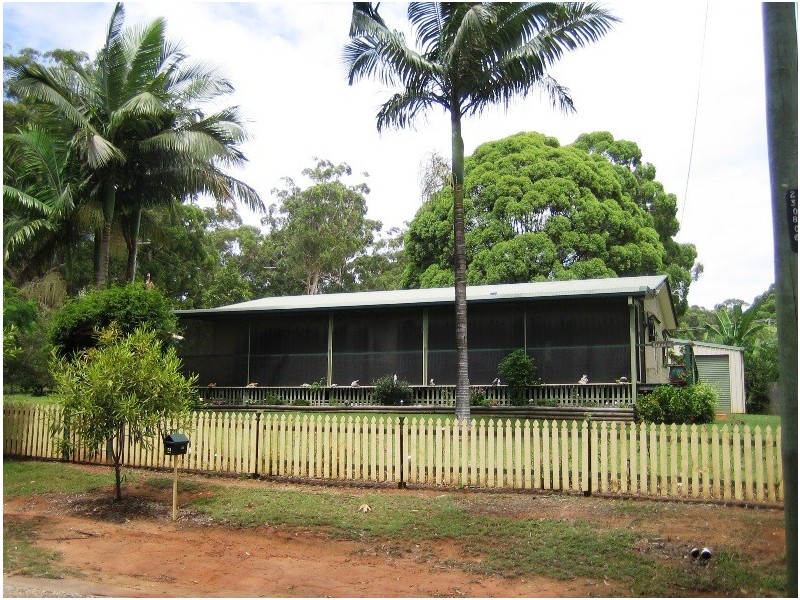 4-6 Leilani Avenue, Russell Island QLD 4184