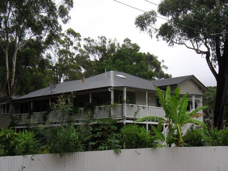 2-4 Pia St, Russell Island QLD 4184