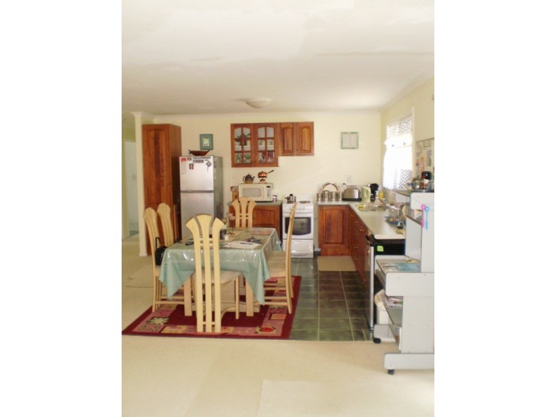 28 Angorra Street, Russell Island QLD 4184