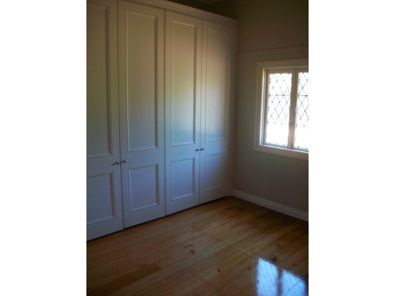 1 Willes St, Russell Island QLD 4184