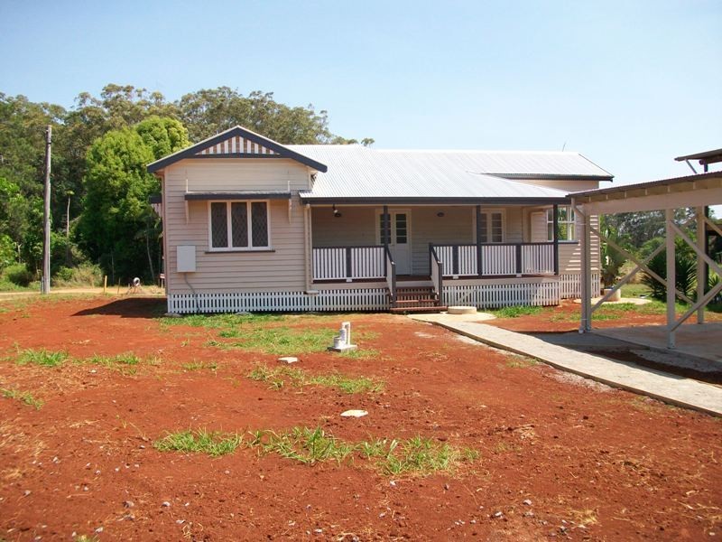 1 Willes St, Russell Island QLD 4184