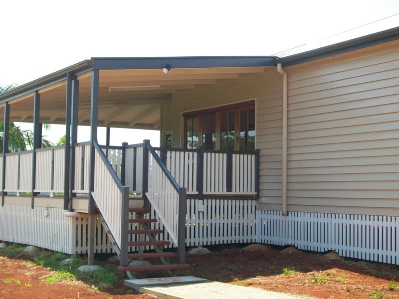 1 Willes St, Russell Island QLD 4184