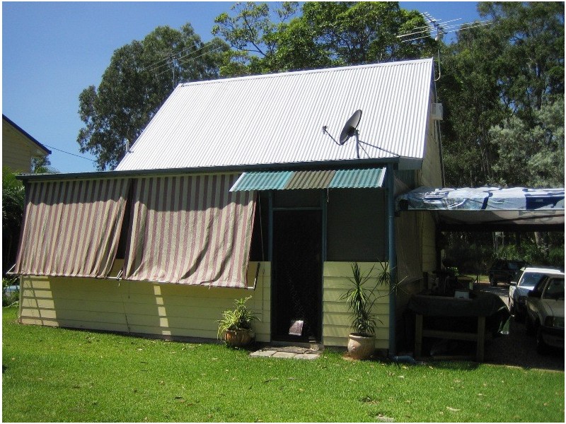 Russell Island QLD 4184