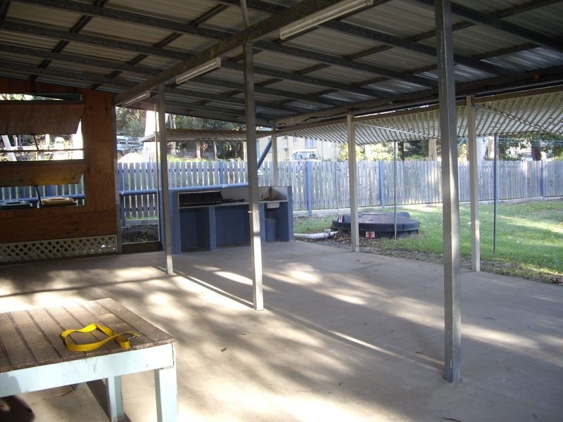 10 Panaroo Street, Macleay Island QLD 4184