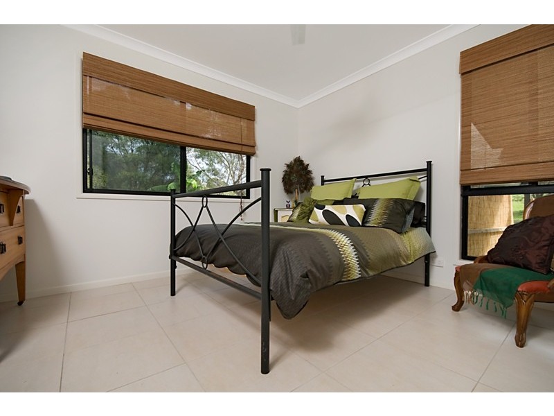 28 Pharlap Street, Russell Island QLD 4184