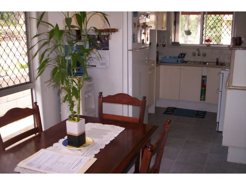 4 Lowther Street, Russell Island QLD 4184