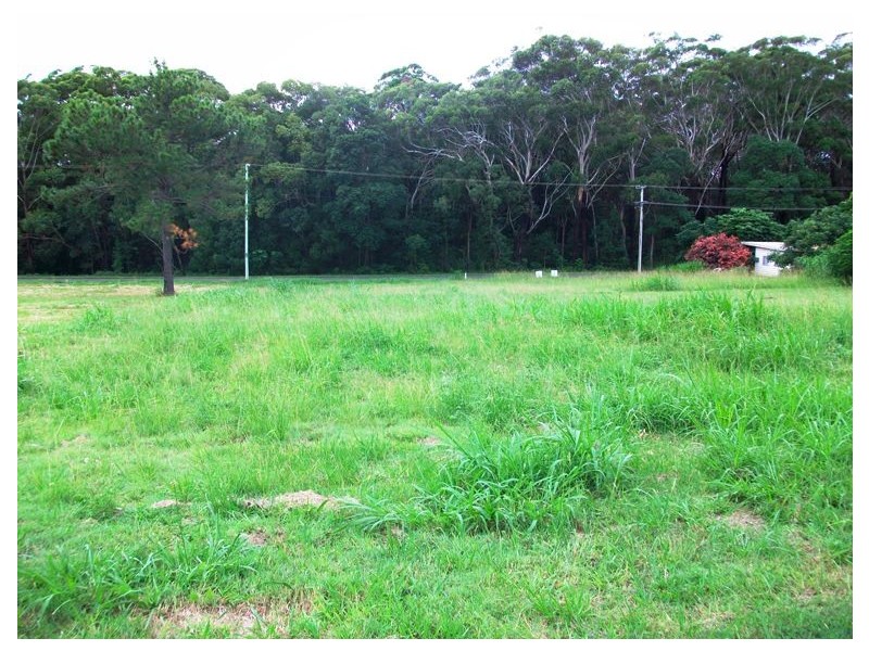 37 Laurel Street, Russell Island QLD 4184