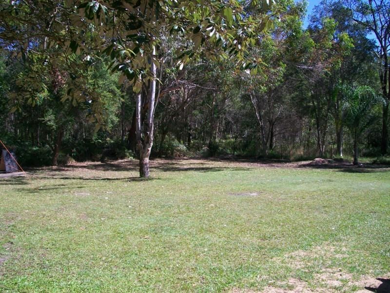 19-21 Letitia Ave, Russell Island QLD 4184