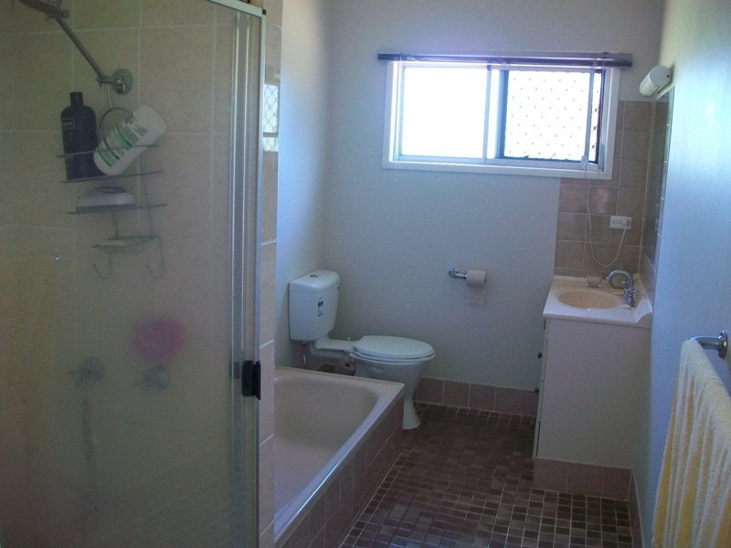 10 Sloop Street, Russell Island QLD 4184