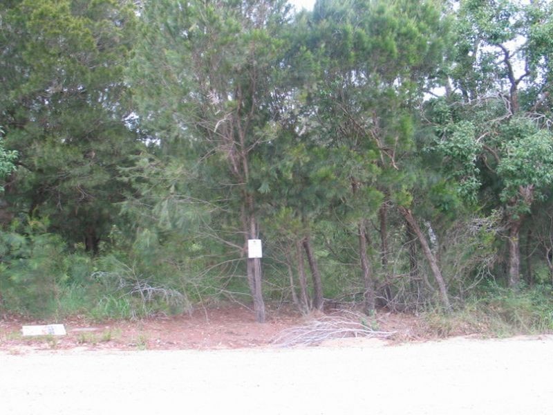 9 Glen Street, Macleay Island QLD 4184